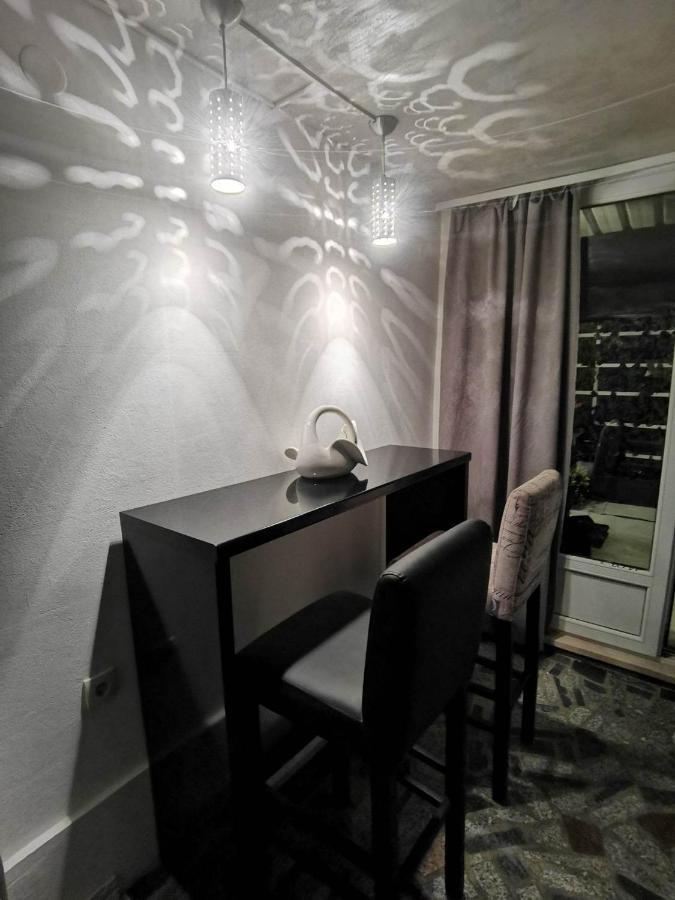Bahami Jacuzi Apartment Novi Sad