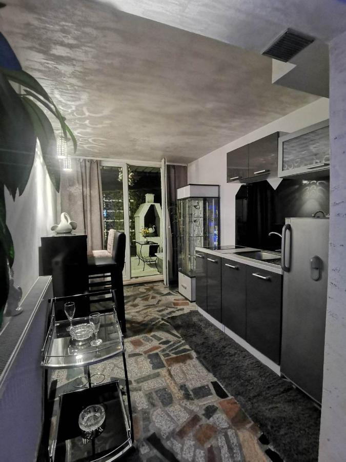 Bahami Jacuzi Apartment